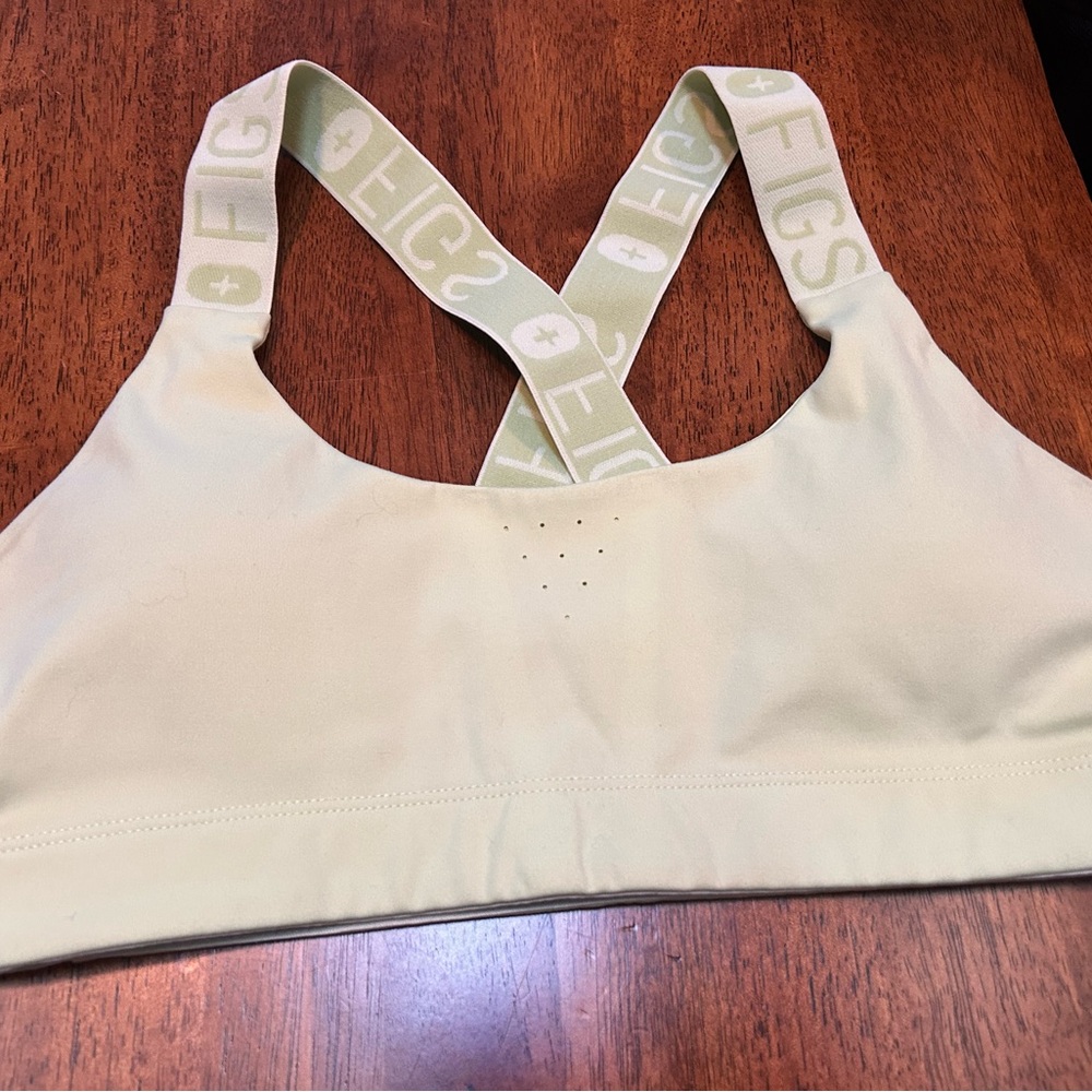 Figs Women's Light green Sports Bra